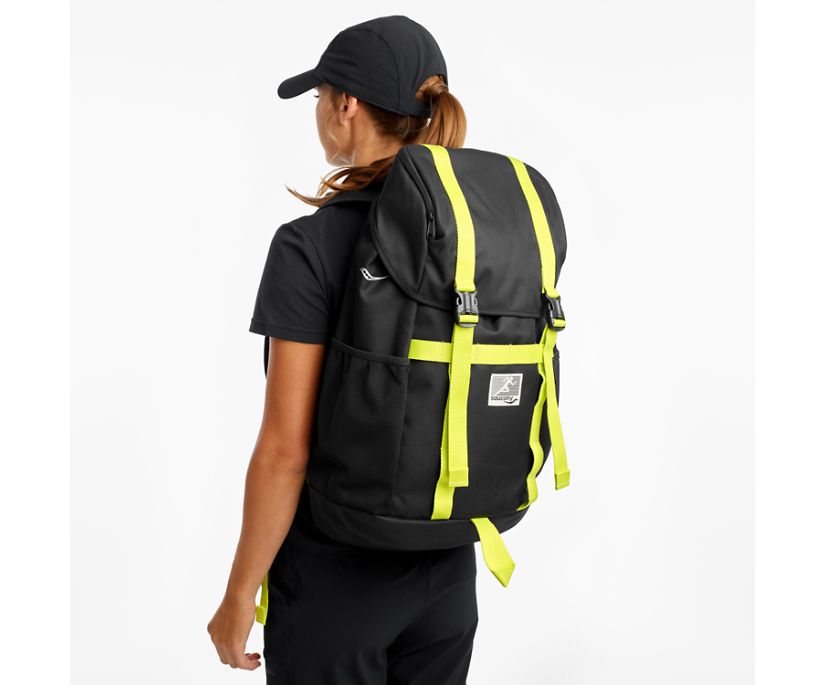 Black Women\'s Saucony Overhaul Backpacks | 6538-PHMCD