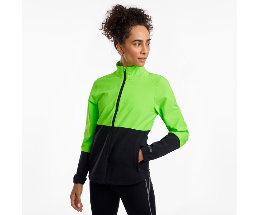 Green / Black Women\'s Saucony Bluster Jackets | 1579-WGXNR