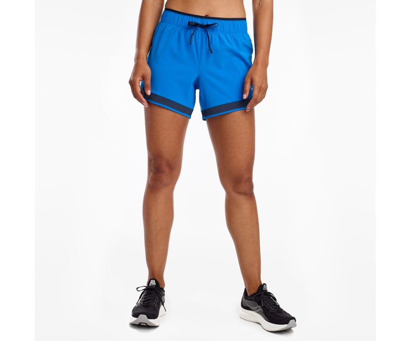 Blue Women's Saucony Outpace 5" Shorts | 3561-HKVLO