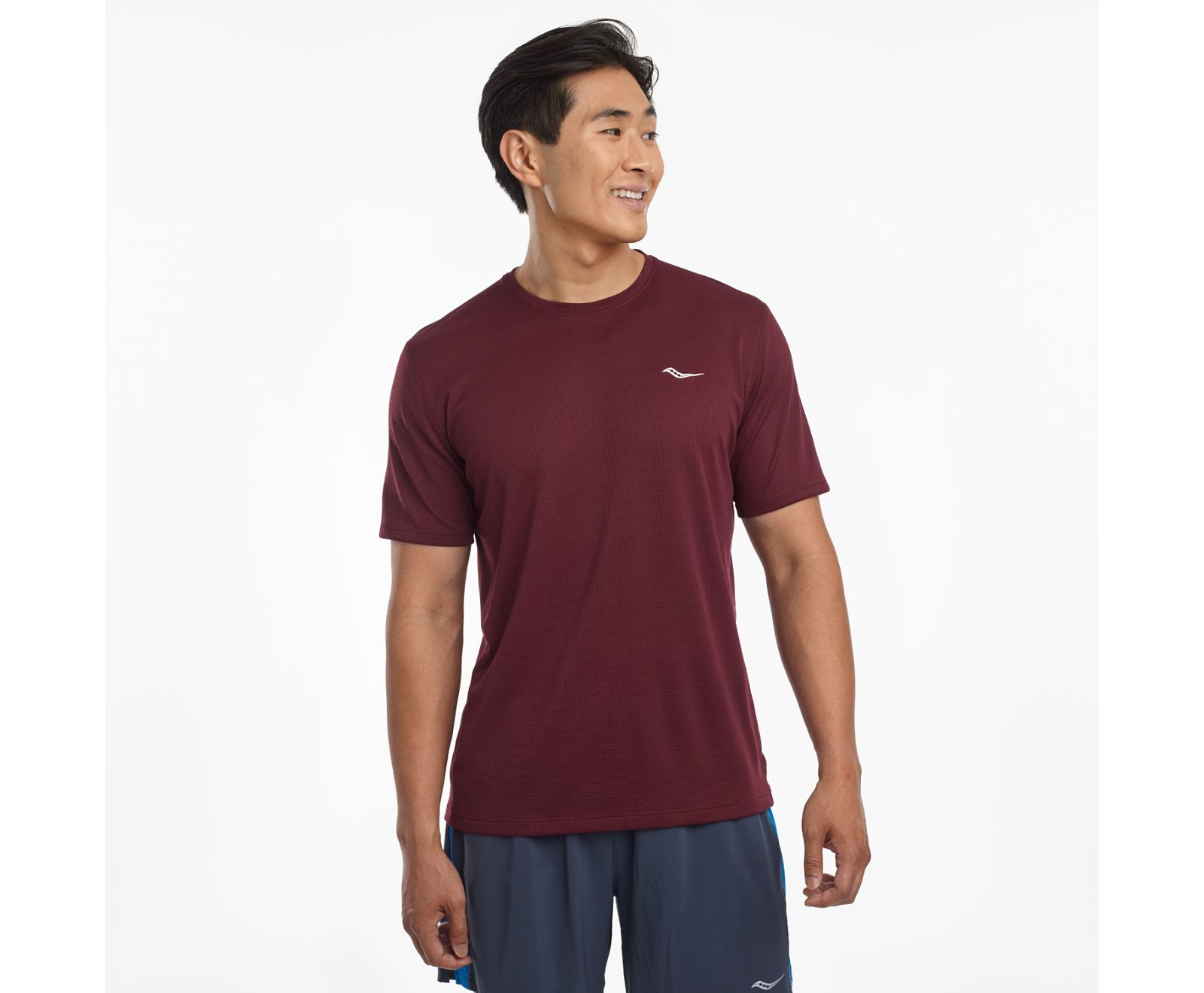 Burgundy Men's Saucony Stopwatch Short Sleeve Shirts | 4618-GYAUV