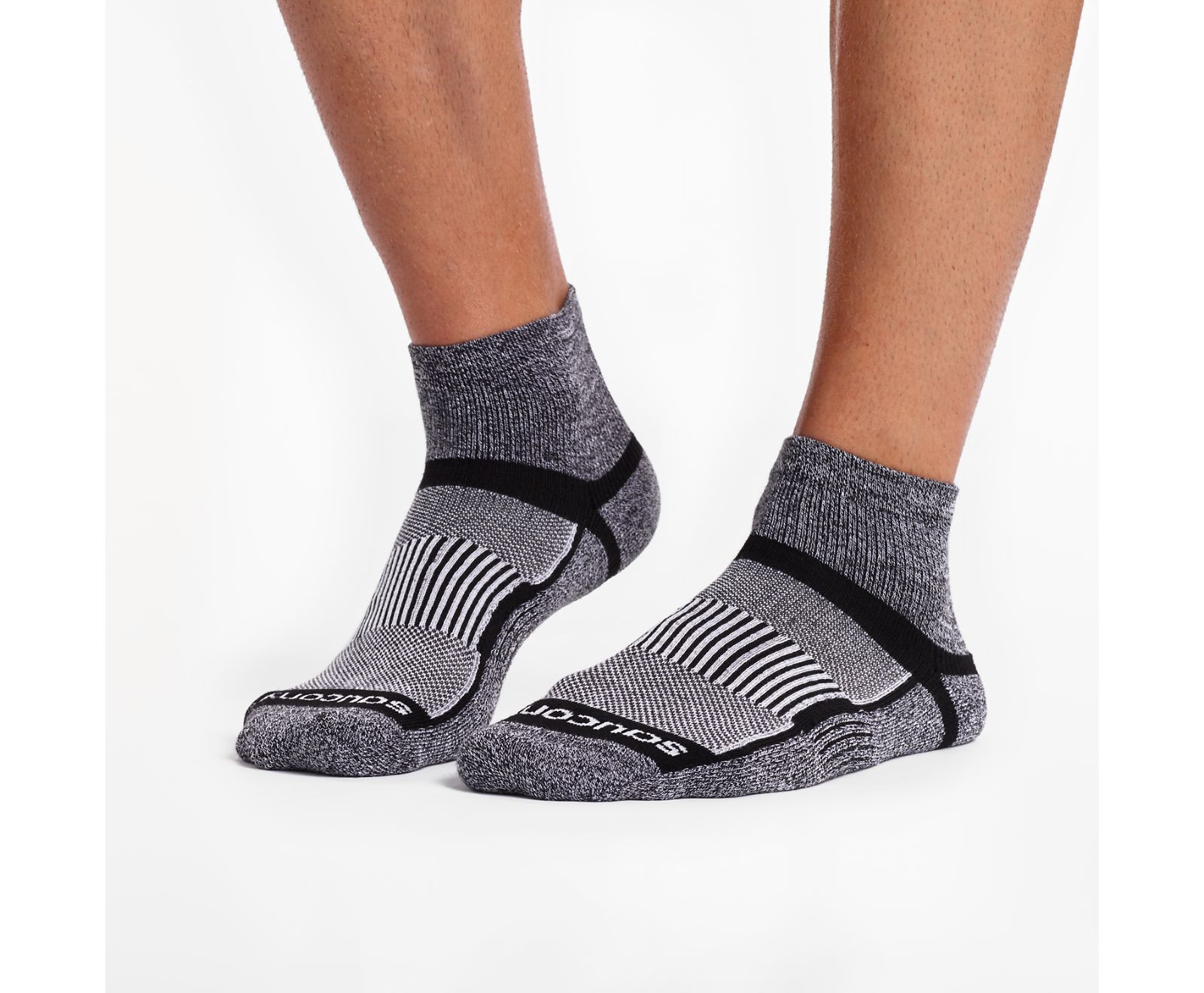 Grey Kids' Saucony Inferno Quarter 3-Pack Socks | 6793-QMBXL